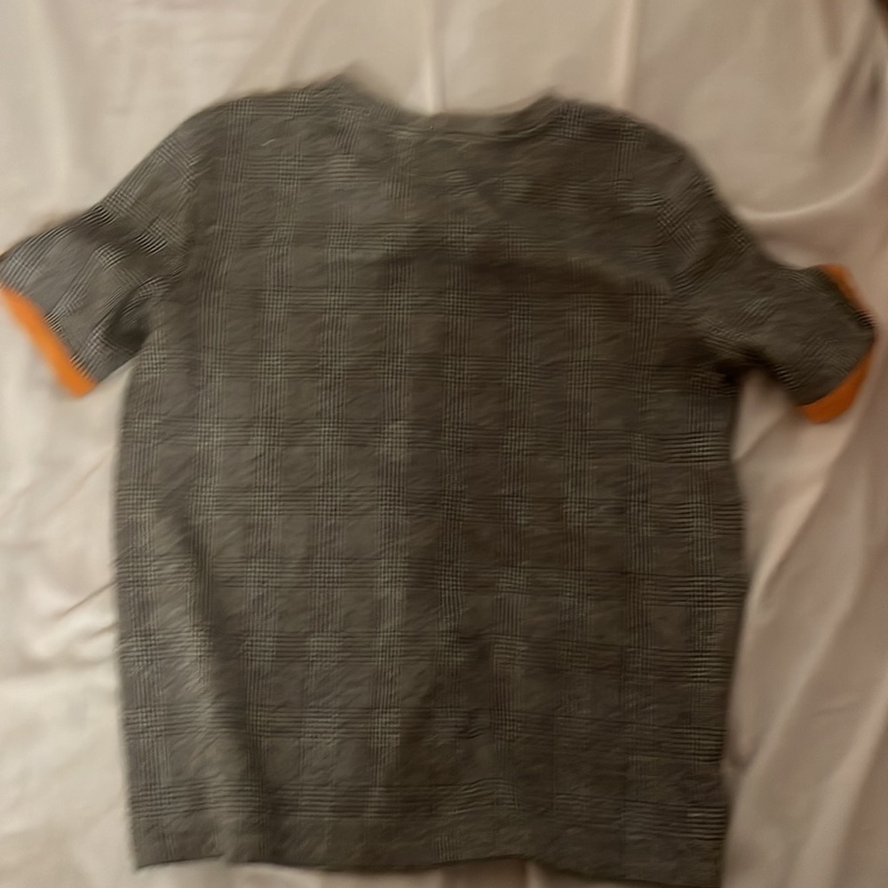 Shirt - Picture 2 of 2